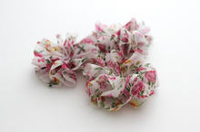 Load image into Gallery viewer, Unfinished Ballerina Flowers - 3 Flowers - Fantastic Elastic Company