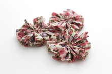 Load image into Gallery viewer, Unfinished Ballerina Flowers - 3 Flowers - Fantastic Elastic Company