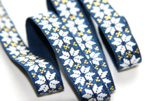 Load image into Gallery viewer, Snowflake Fair Isle - FOE - Fold Over Elastic - Fantastic Elastic Company